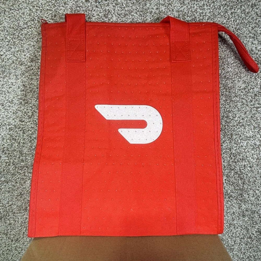 DoorDash Red Insulated Lunch Bag Thermal Tote Zipper Cooler Reusable Grocery